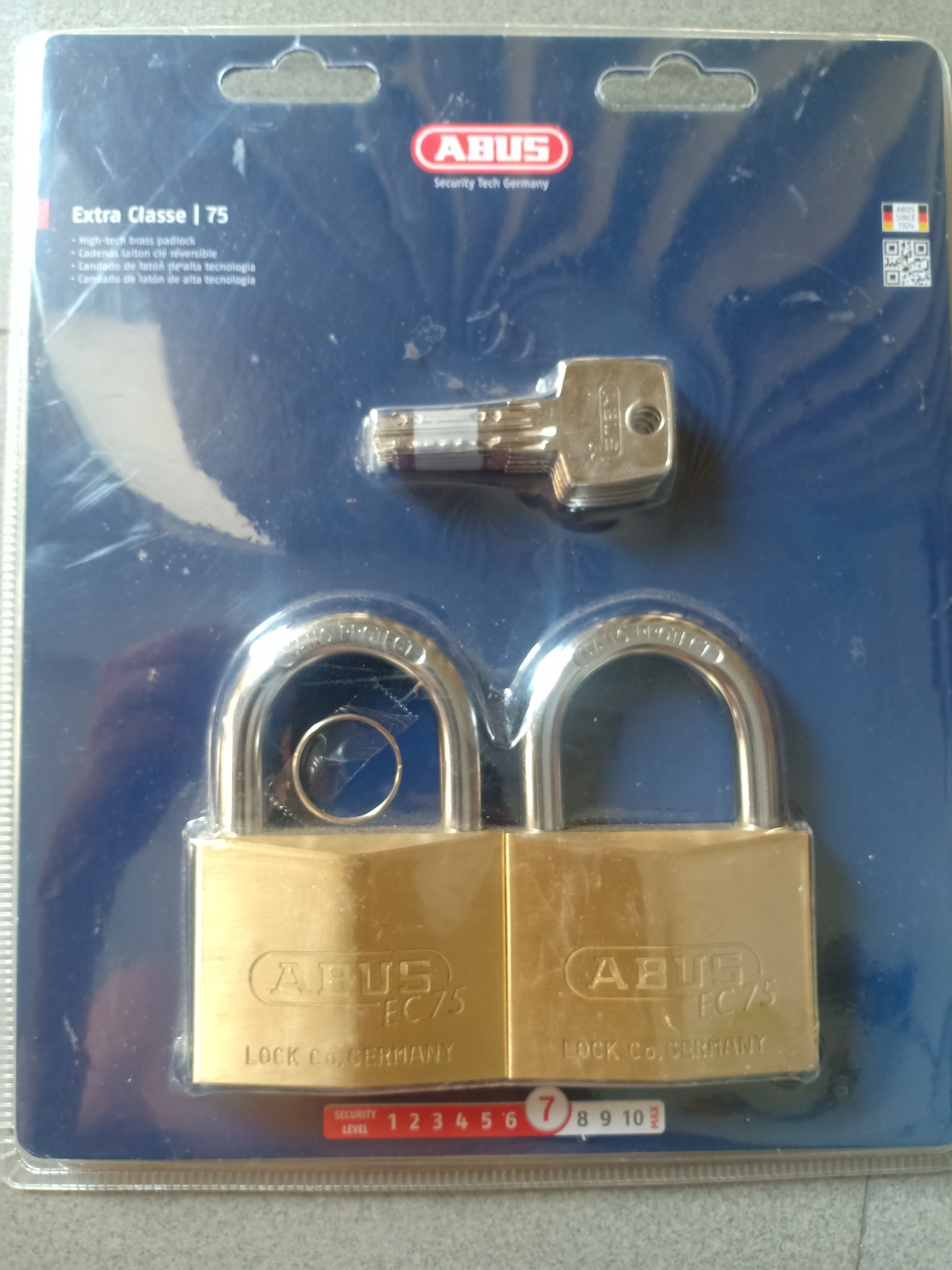 Khóa Abus 75 bộ 2 masterkey chìa chung