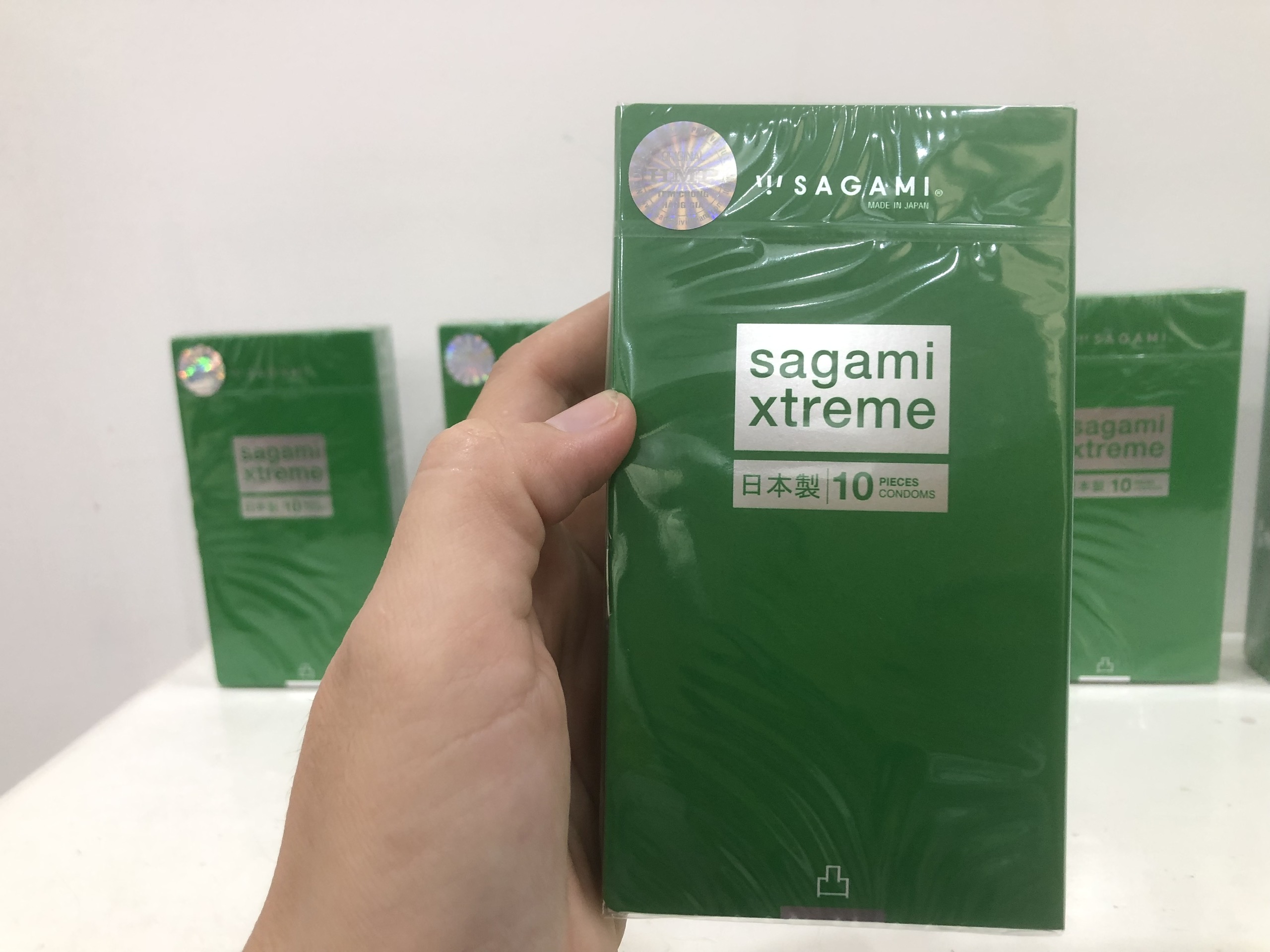 Bao cao su Sagami Green gân gai hộp 10 bao nhập khẩu Nhật Bản