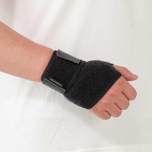 Đai Bảo Vệ Cổ Tay Phiten Nano Metax Wrist Supporter – Fit Type AP277001