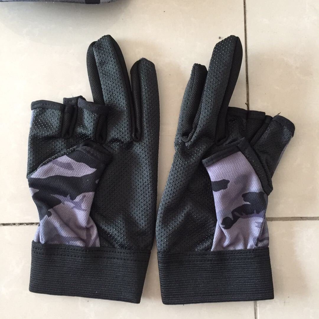 Combo 4 món để câu cá: mũ câu cá +găng tay+quấn cổ+ống tay
