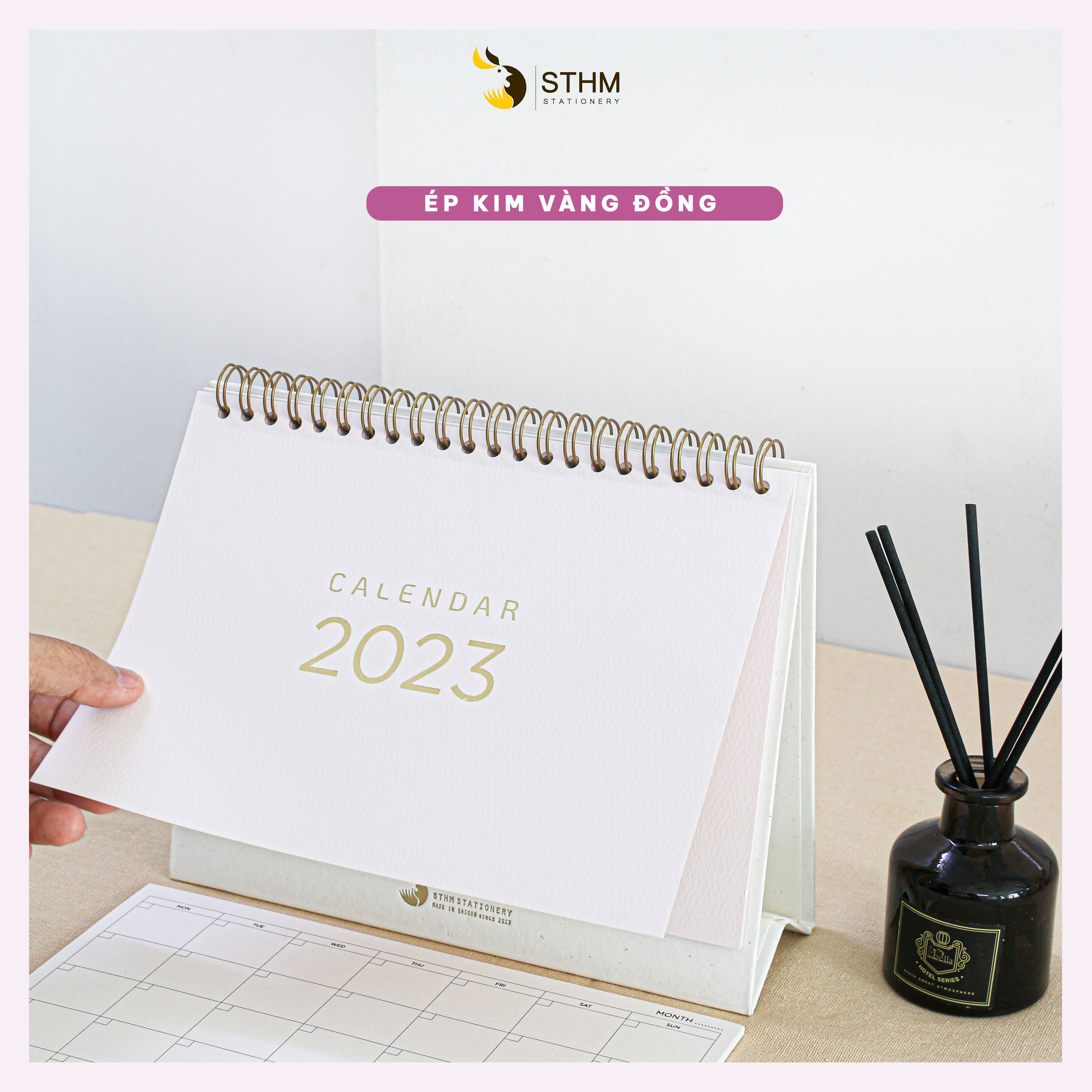 [STHM stationery] - Lịch bàn lò xo 2023 - Light pink - Giấy mỹ thuật cao cấp - Có lịch âm dương và checklist