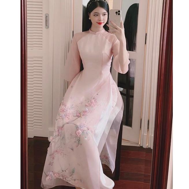Áo Dài Cách Tân Đào Y Mita ,Áo Dài Hoạ Tiết Thêu Đính Kết Hoa 3D Đơn Giản Nhẹ Nhàng Và Sang Trọng