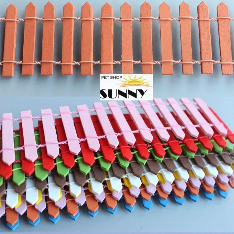 Hàng rào gỗ trang trí chuồng thú cưng