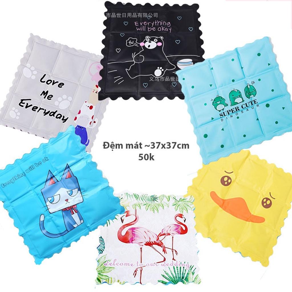 Đệm Mát Gel Cho Chó Mèo - Thảm Mát Cho Thú Cưng 37*37cm