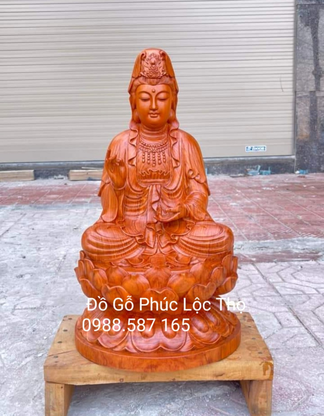 Tượng Quan Thế Âm Bồ Tát gỗ hương nguyên khối cao 30-35-40-50 CM