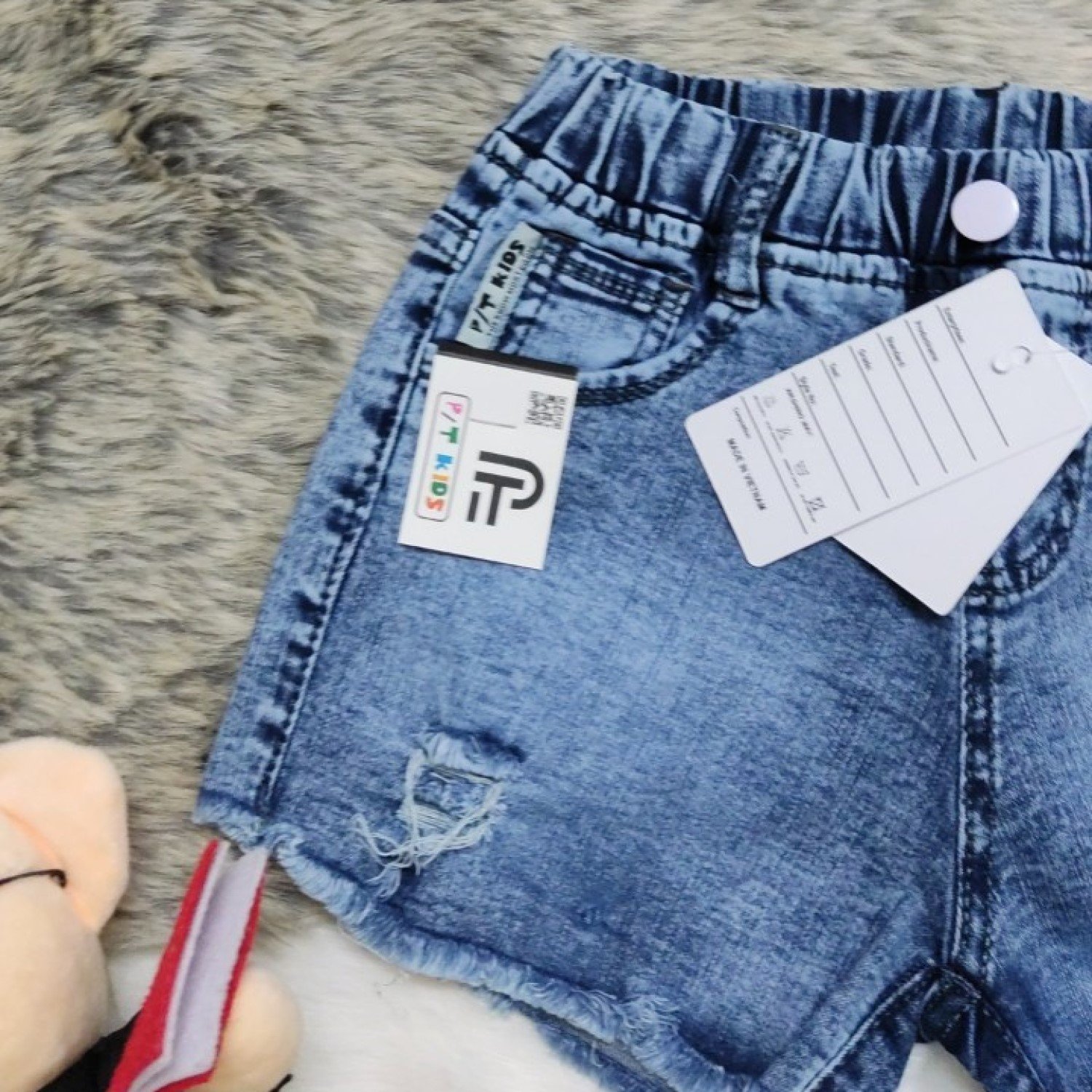 Q00000114 Quần short jean bé gái từ 5 tuổi