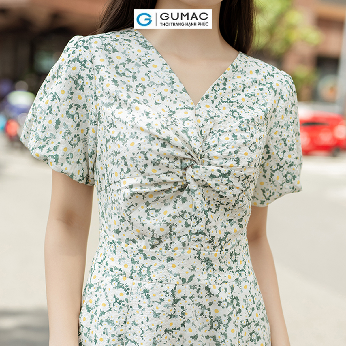 Jumpsuit hoa xoắn ngực tay bí thời thượng năng động trẻ trung thời trang GUMAC DD06035