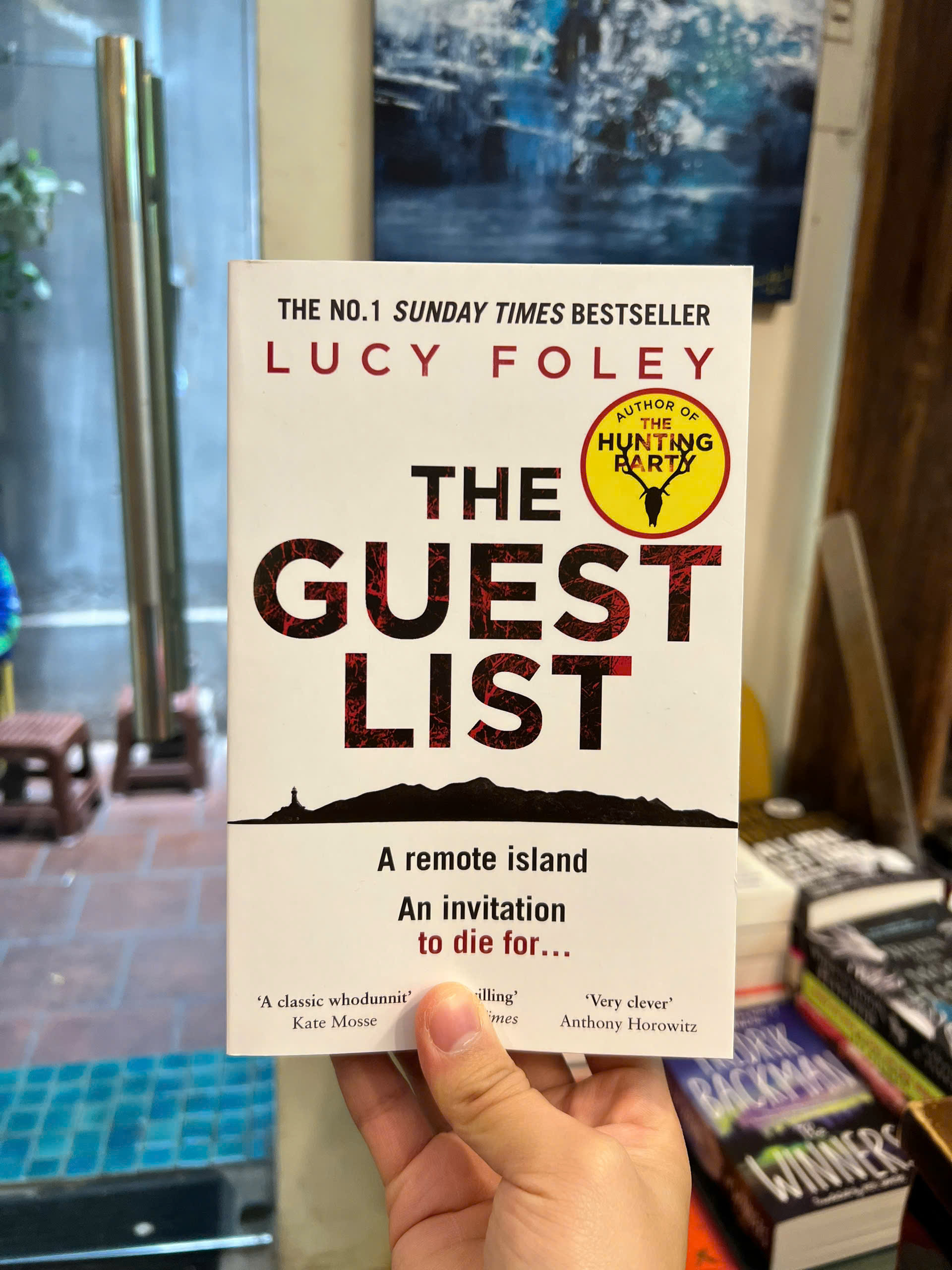 Sách - The Guest List by Lucy Foley | Mystery Thriller / Trinh thám Tiếng Anh / Ngoại văn Nhập khẩu
