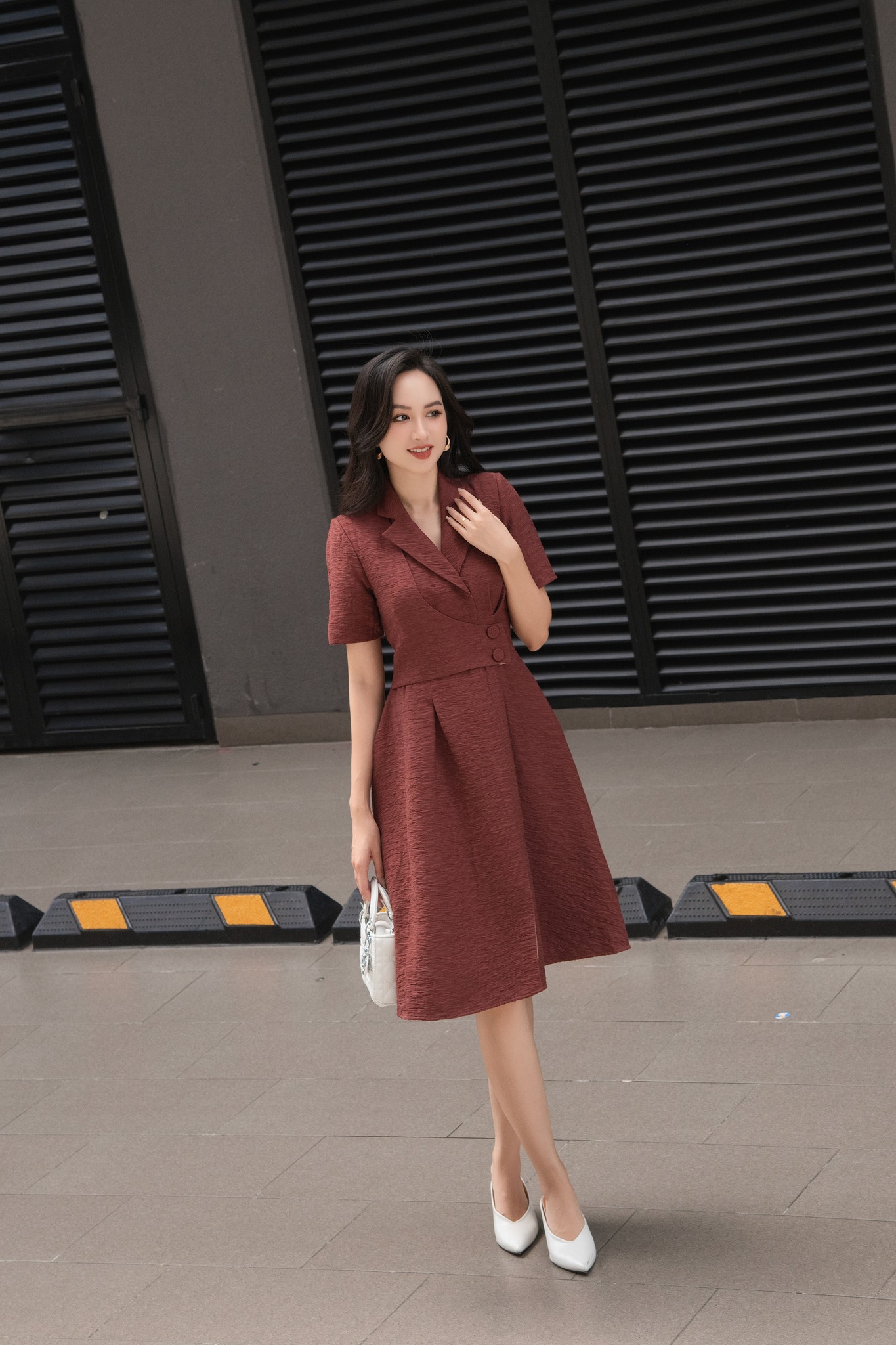 OLV - Đầm Alyssa V Neck Dress