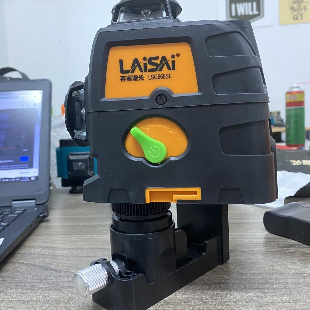 Máy cân bằng laser 12 tia xanh treo tường Laisai LSG666SL