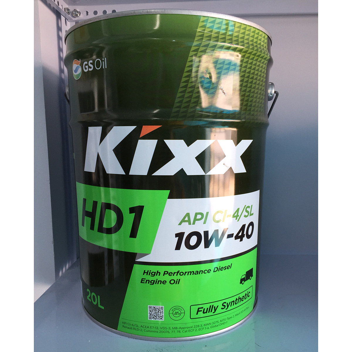 Dầu Nhớt Tổng Hợp Động Cơ Diezen Kixx HD1 10W40 Thùng Thiếc 20 Lít