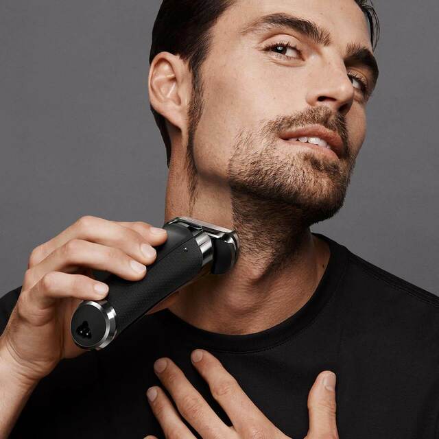 Máy cạo râu B_raun Series 9 9376cc Wet & Dry | Made in Germany