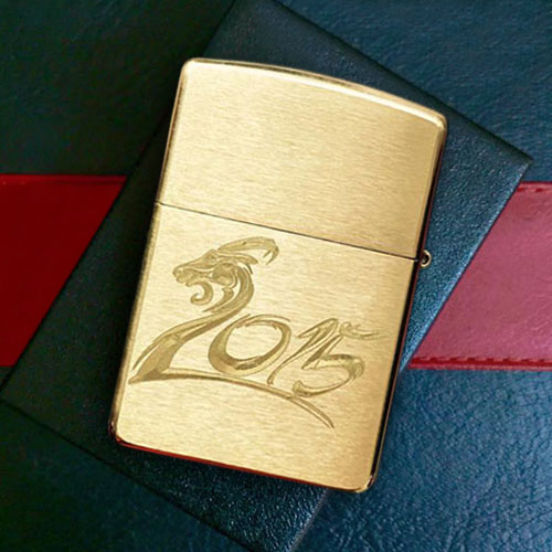 Bật Lửa Zippo Khắc Dê 2015 - 204b.De