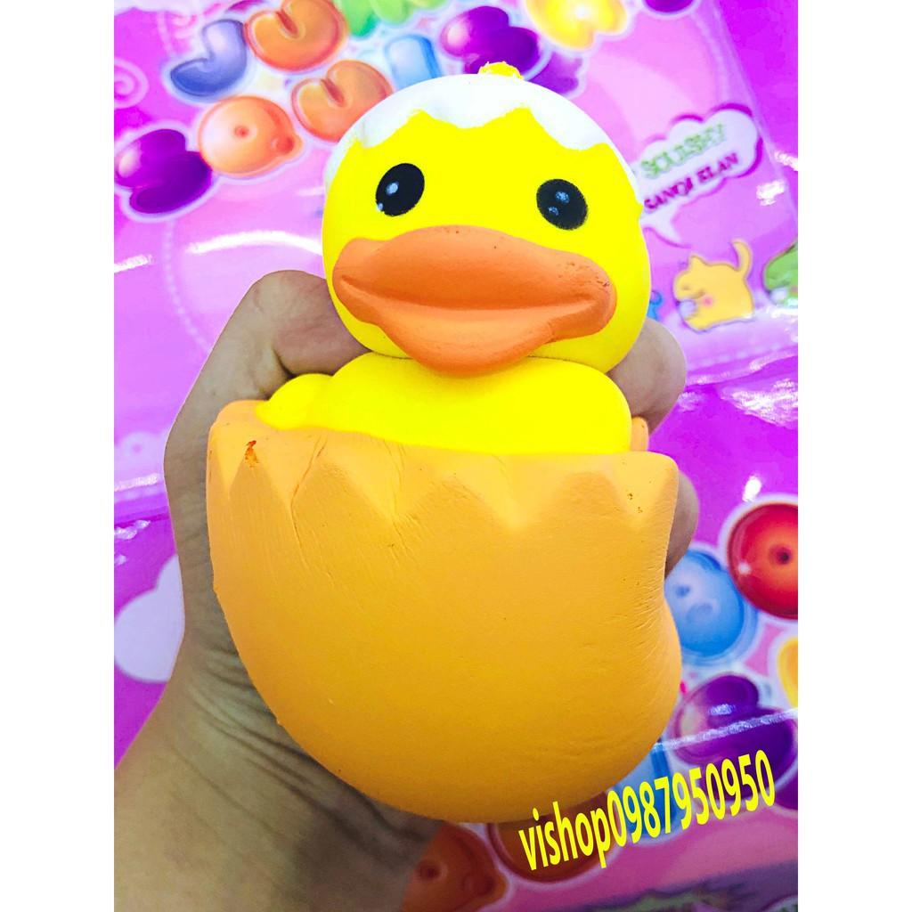 SQUISHY VỊT NỞ TRONG TRỨNG
