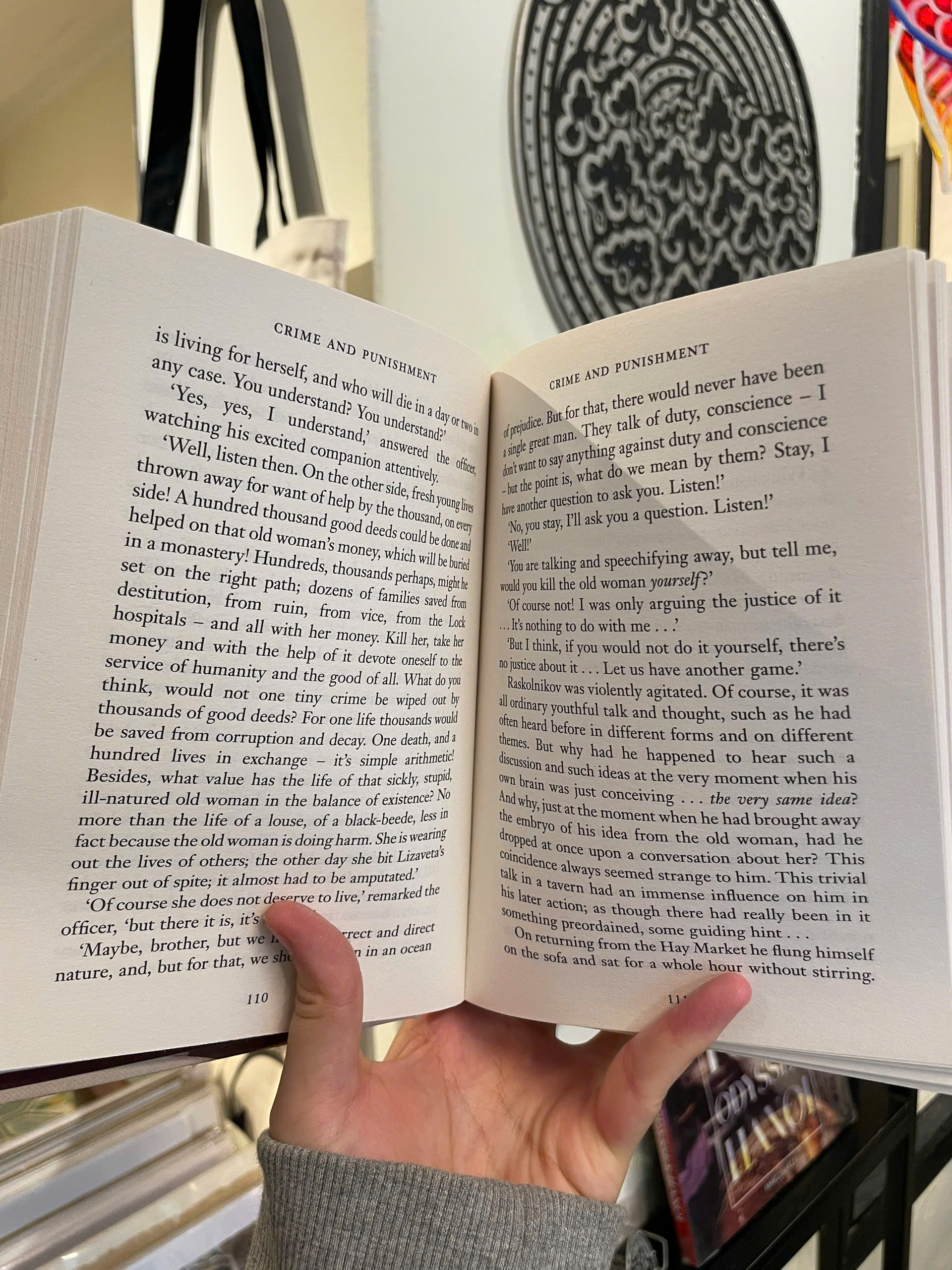 Sách - Crime and Punishment by Fyodor Dostoevsky | Classic Literature - Văn học Kinh điển Bìa cứng