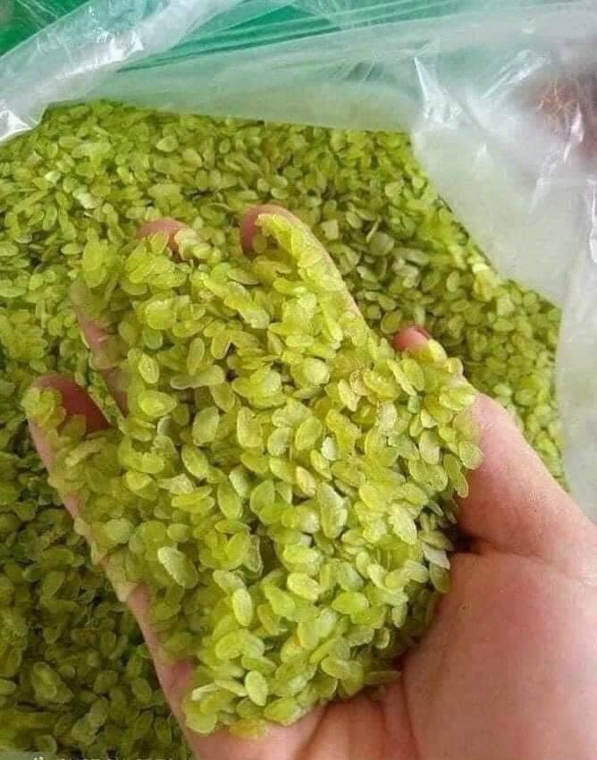 Cốm xanh Tây Bắc đặc sản thơm ngon dùng nấu chè, nấu xôi, làm bánh