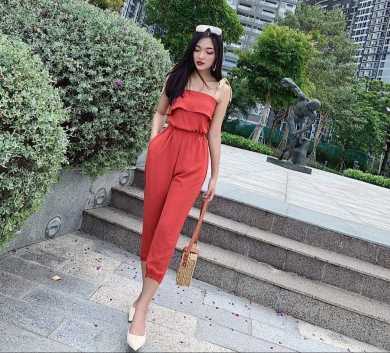 Jump buộc nơ vai siêu dễ thương và xinh xắn hết sức