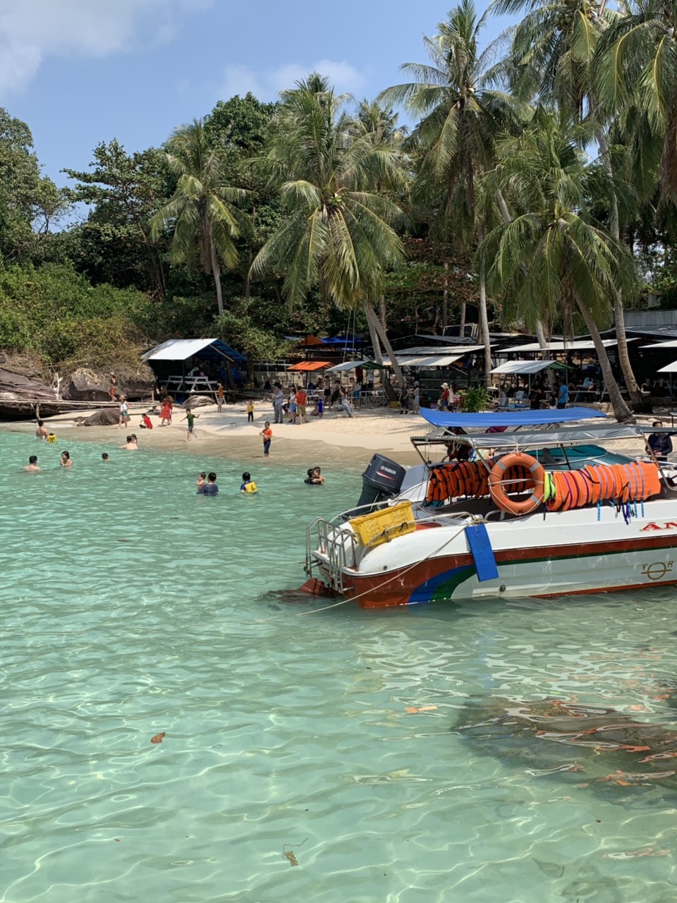 PHÚ QUỐC “THIÊN ĐƯỜNG MALDIVES” - 3 NGÀY 2 ĐÊM - KHÁM PHÁ ĐẢO NGỌC NGẮM SAN HÔ, NGẮM HOÀNG HÔM VÀ CÂU MỰC ĐÊM