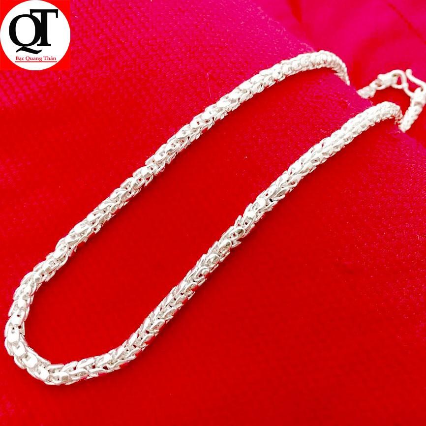 Dây chuyền bạc nam Bạc Quang Thản thiết kế kiểu dây tròn độ dài 50cm, trọng lượng có nhiều lựa chọn chất liệu bạc ta.
