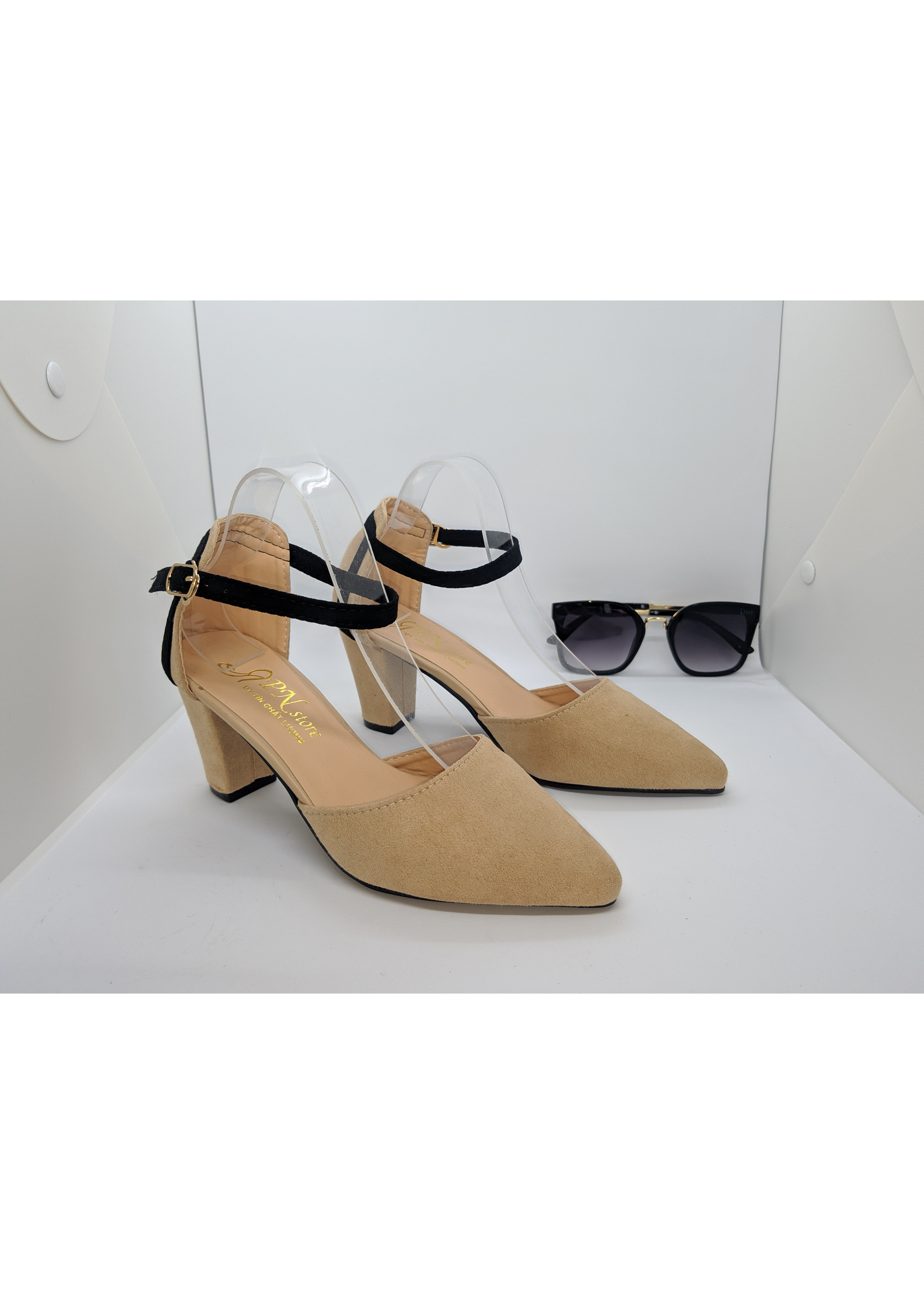 Giày cao gót nữ/ Sandal Cao Gót Nữ Da Nhung Mềm Mịn Màu Kem Phối Viền Đen Quai Cài Ngang Đế Vuông Cao 7 Cm,7 Phân Thời Trang Nữ Phong Cách Hàn Quốc -CGPN0095-YN127