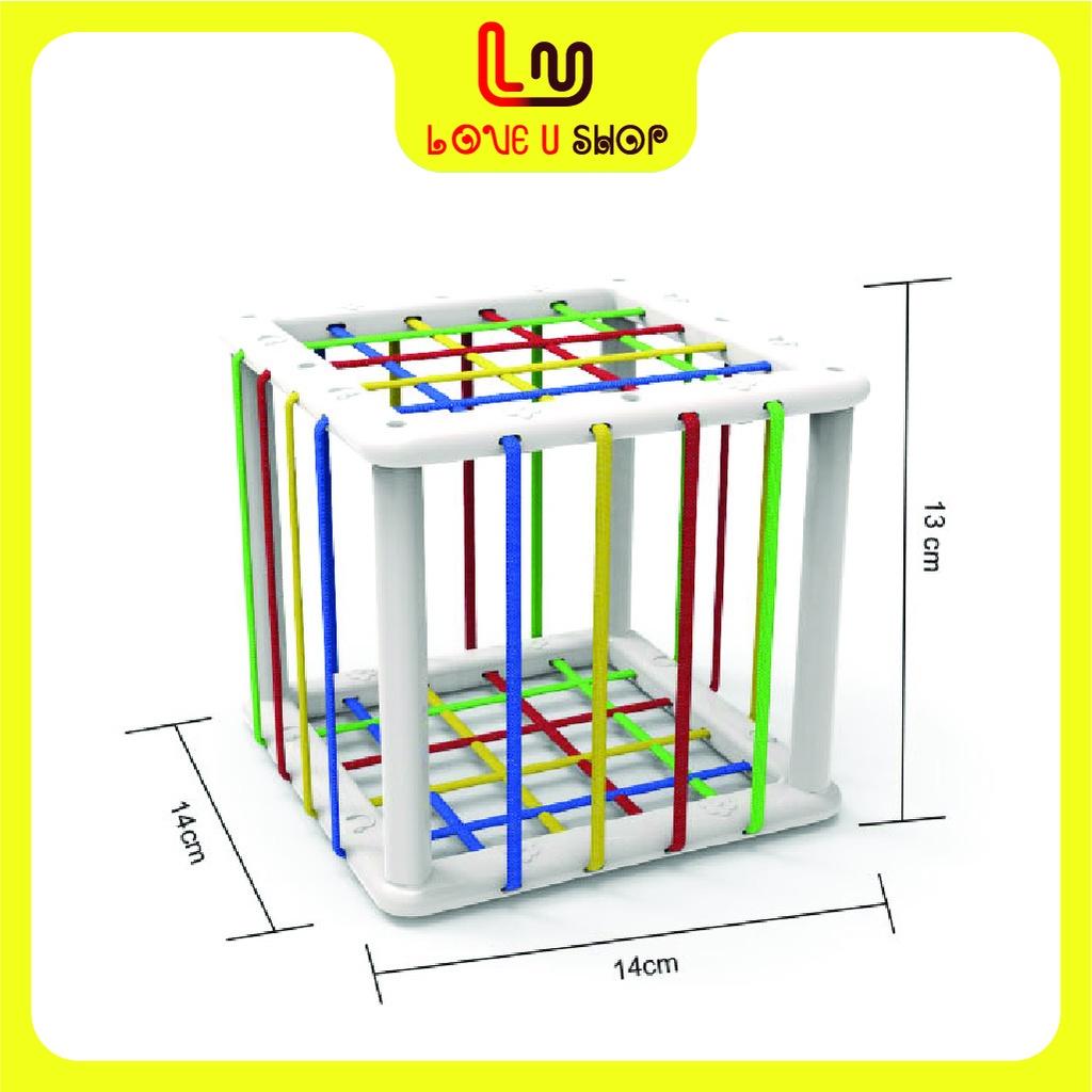 Đồ chơi giáo dục cho bé 1 tuổi trở lên, bé cầm nắm khối nhựa vào hộp lập phương lưới