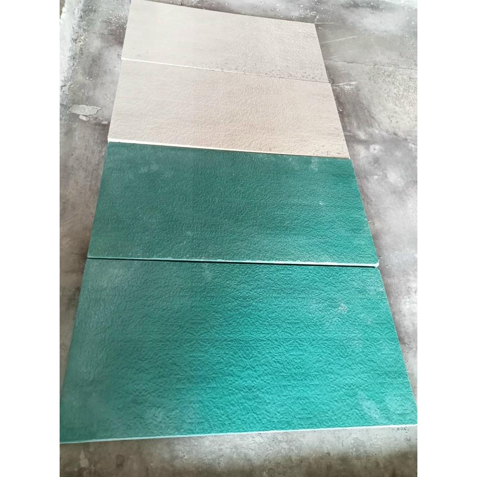 (tặng kèm bột màu) Khuôn nhựa đổ tấm bê tông giả đá chữ nhật 30x60 cm