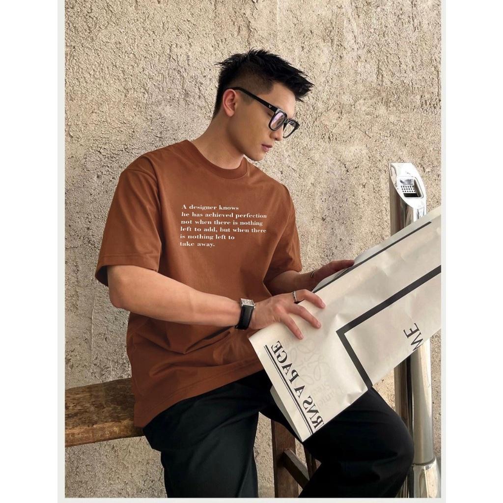 Áo thun nam nữ unisex tay lỡ form rộng in chữ DESIGNER new vải cotton màu nâu TOP Trending