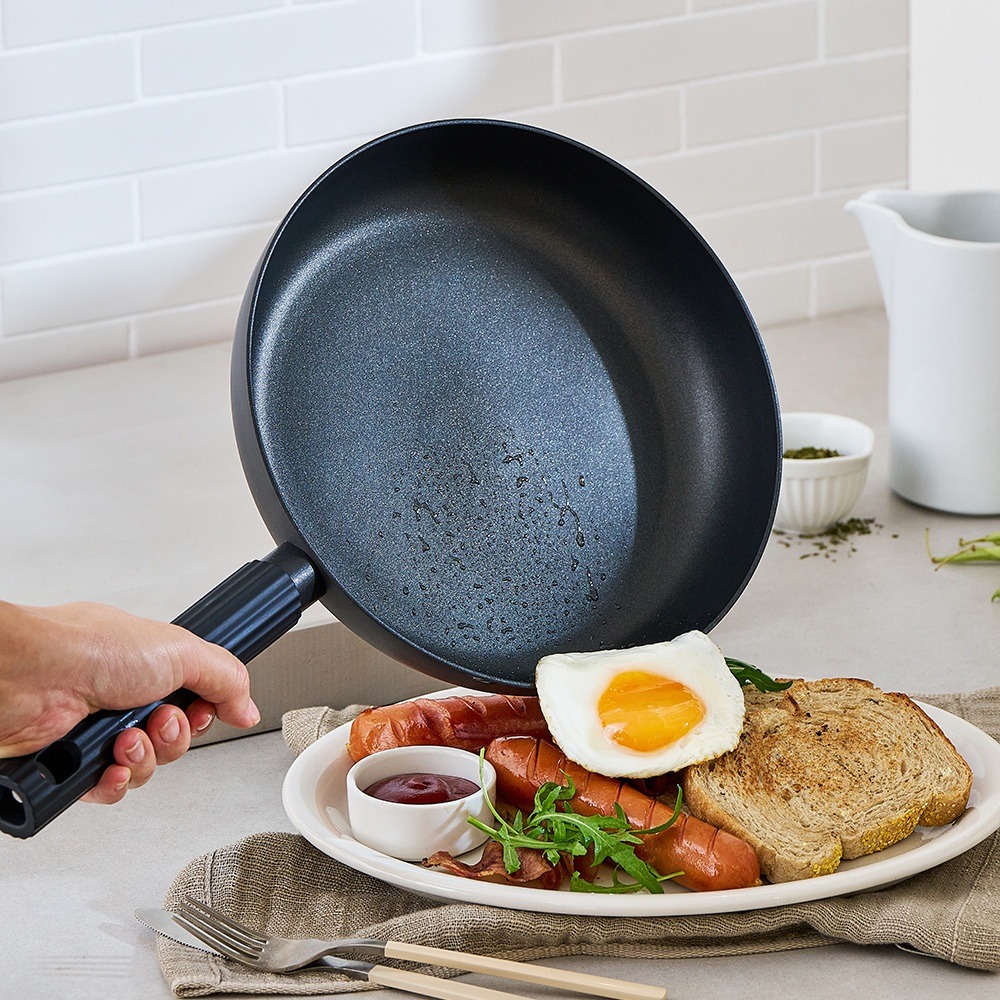 Chảo Chống Dính LocknLock Hard &amp; Light Pro Frypan, Hàng Chính Hãng, Dùng Được Mọi Loại Bếp - JoyMall