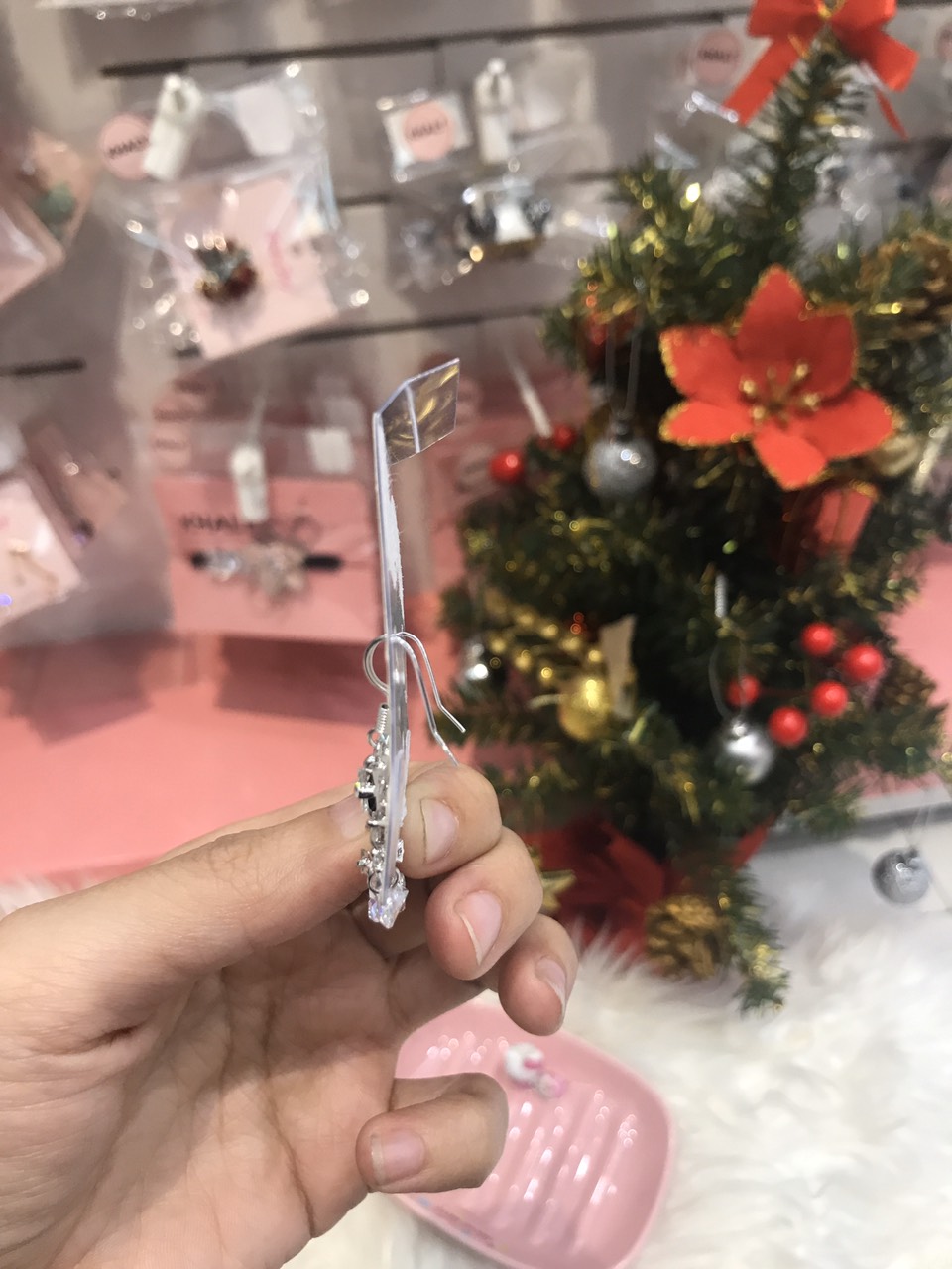 Đôi bông tai , hoa tai , trang sức kiểu tua rua hình 3 nơ bạc đính hột mini lấp lánh cho bạn nữ khuyên nụ - 360BT3NOH