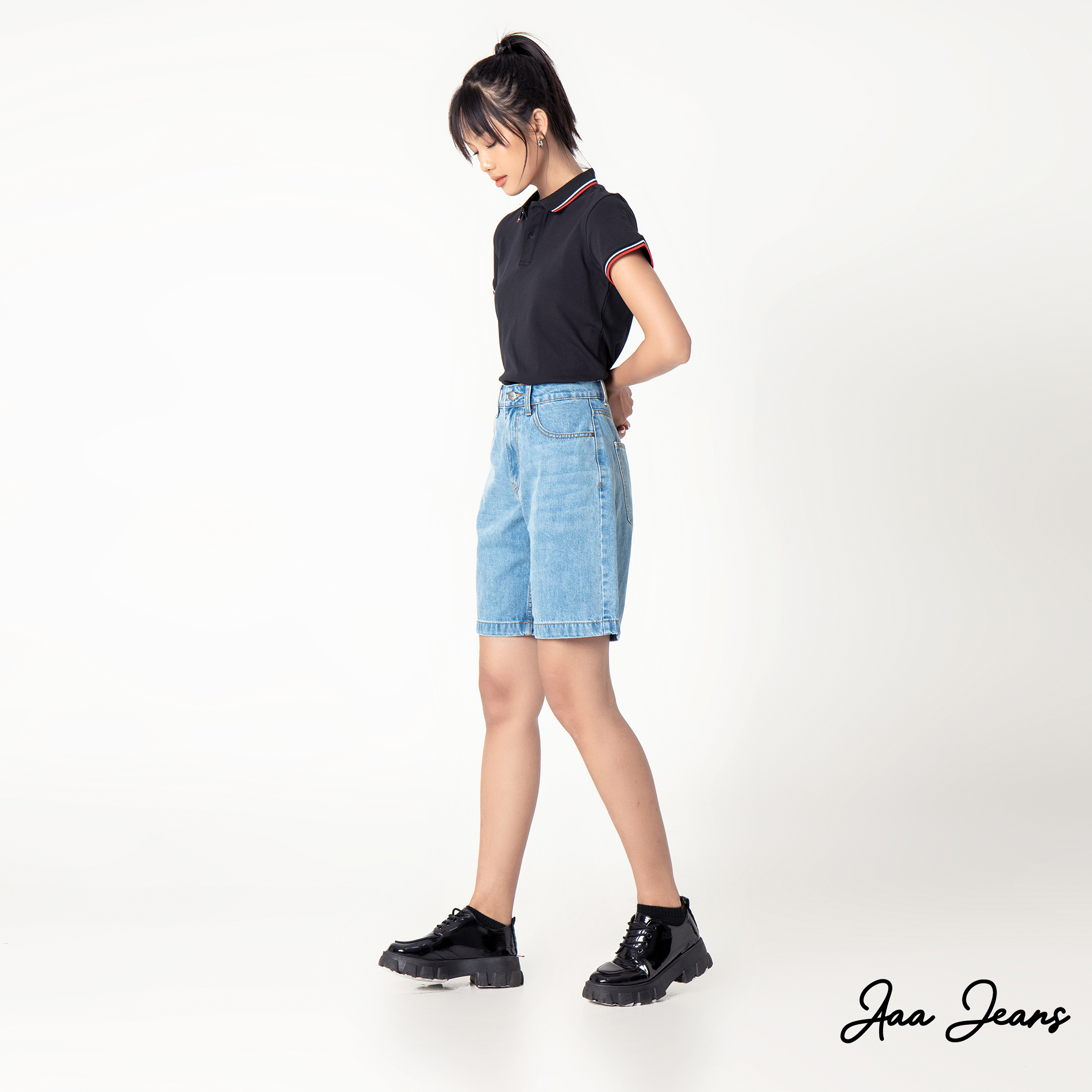 Quần short jean nữ lưng cao ngang gối Aaa Jeans Light Blue