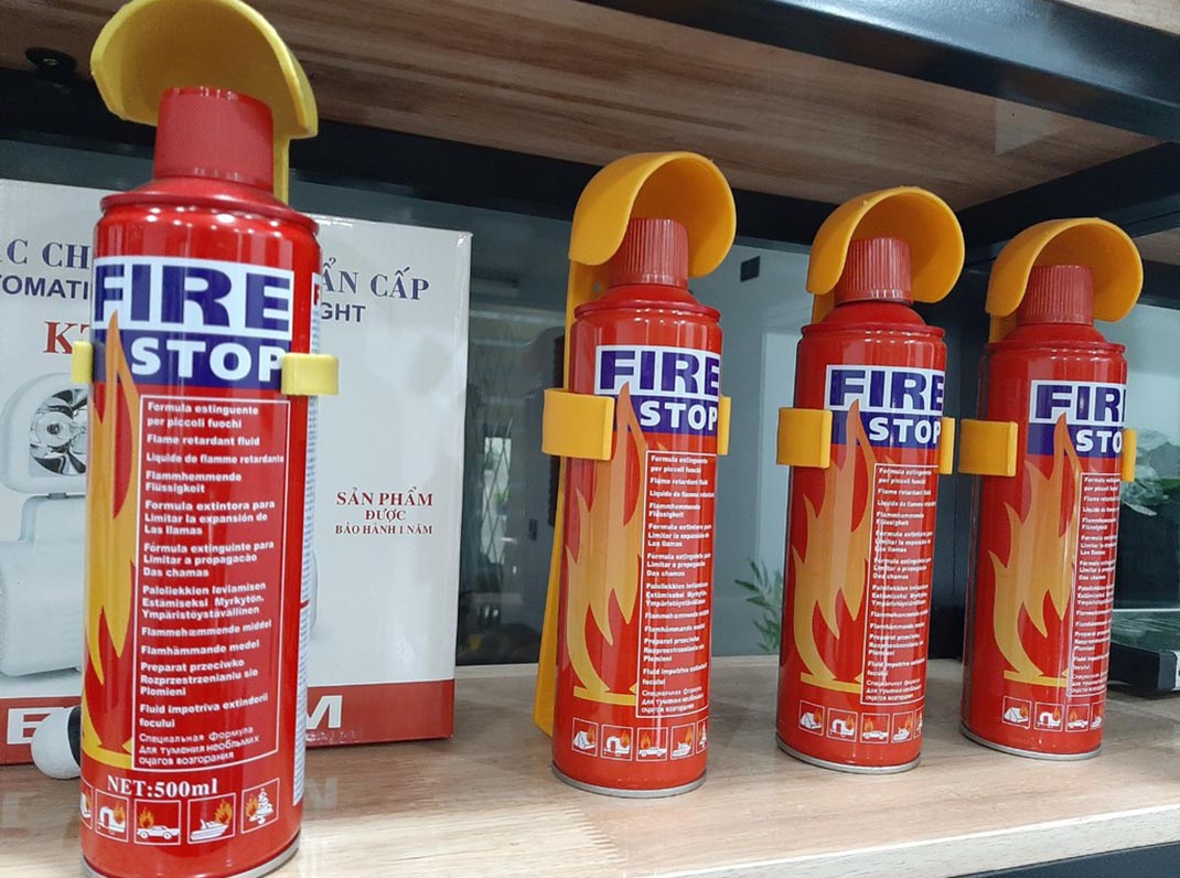 Bình chữa cháy mini Fire Stop 500ml dùng cho Xe hơi dạng xịt bọt