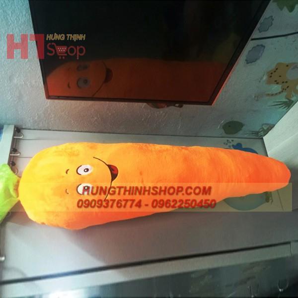 GỐI ÔM TRÁI CÀ RỐT DỄ THƯƠNG