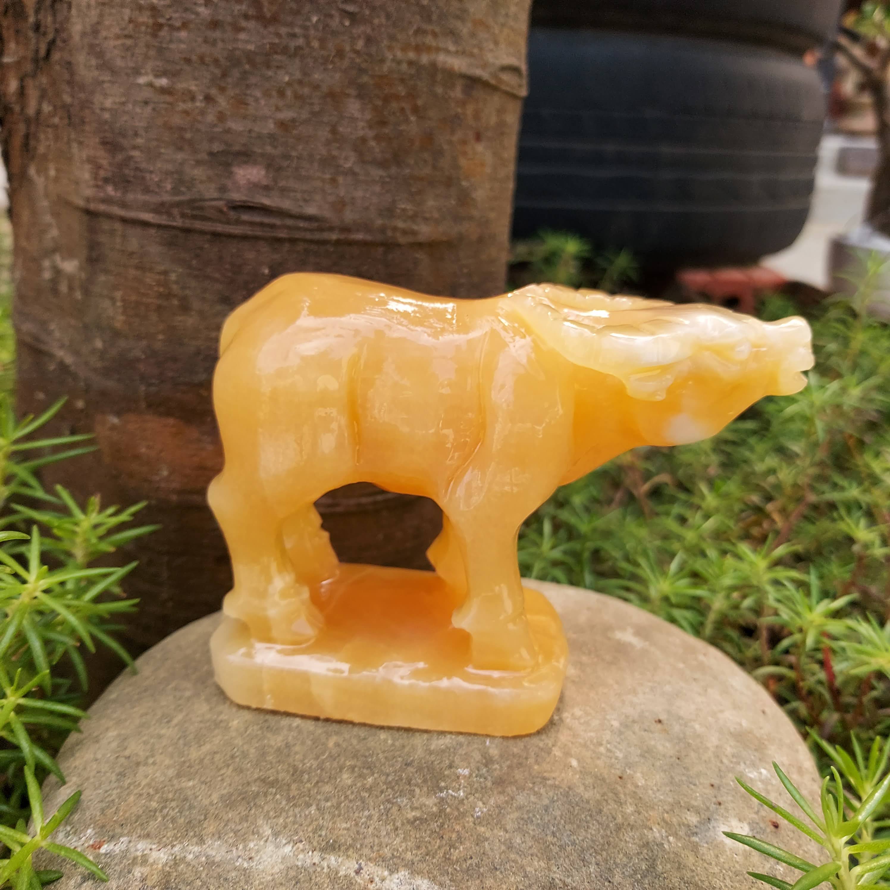 Tượng trâu đá ngọc hoàng long 12 con giáp phong thủy 10cm - đá Non Nước