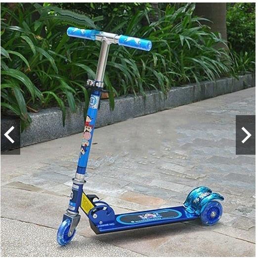 Xe trượt Scooter - xe trượt Có phanh hãm + 3 bánh phát sáng cho bé 3-8 tuổi - Xe trượt khung thép