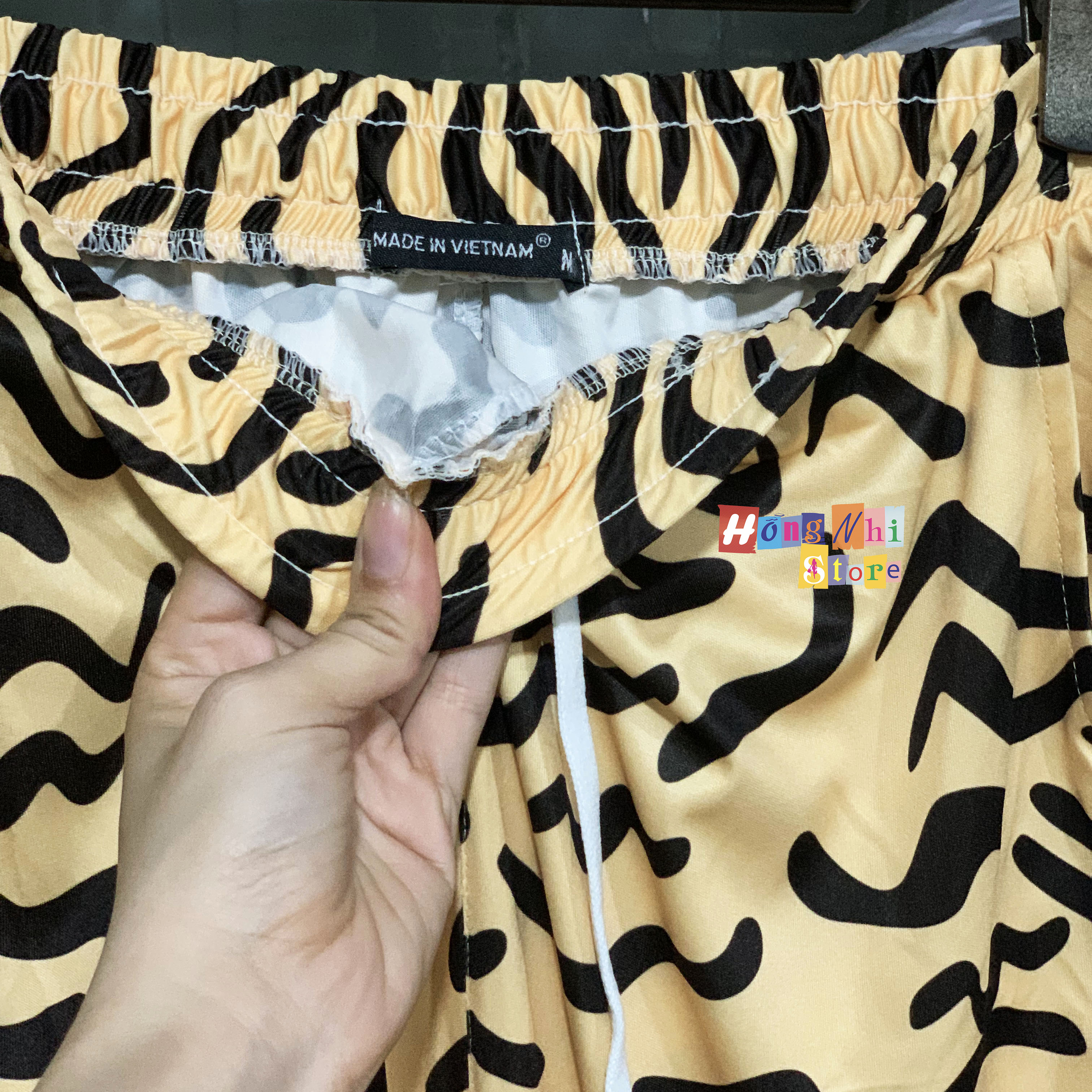 Quần Hoạt Hình Dài Bo Lai Cọp Vằn Cartoon Pant V2 Oversize Ulzzang Unisex - MM