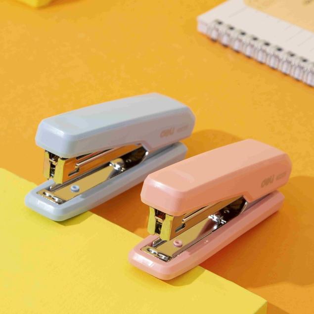 Dập Ghim Học Sinh Văn Phòng Deli Cao Cấp Deli - CK0229 CK0282
