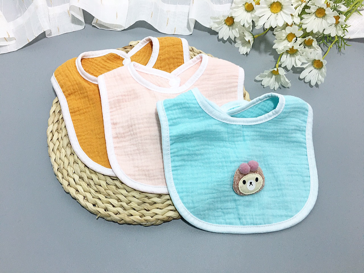 Set 3 khăn quàng đính thỏ xinh dáng chữ U siêu cao cấp