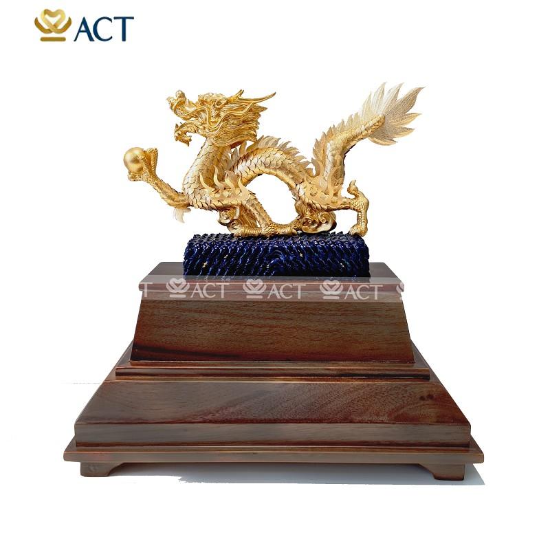 RỒNG PHONG THỦY DÂNG NGỌC DÁT VÀNG
