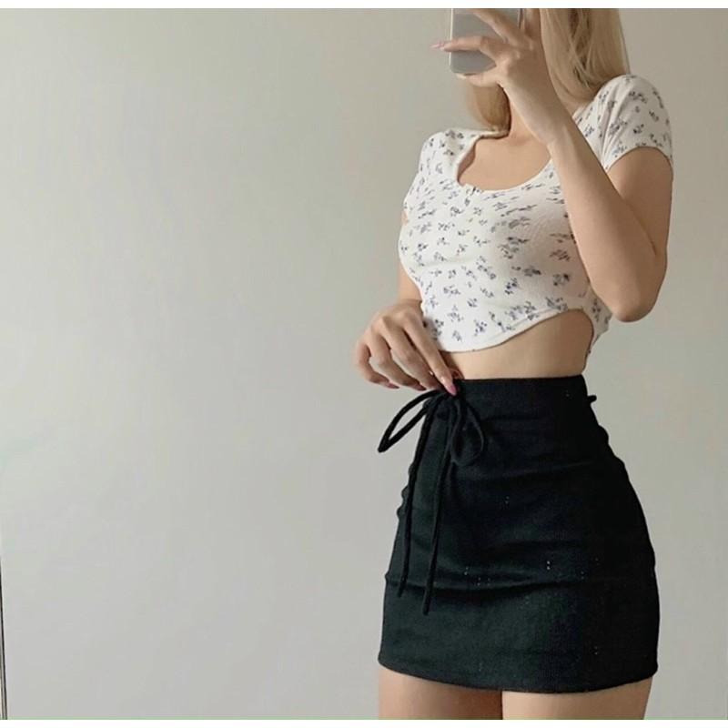 Áo vạt bầu croptop phối hoa bi siêu xinh chất thun gân -N