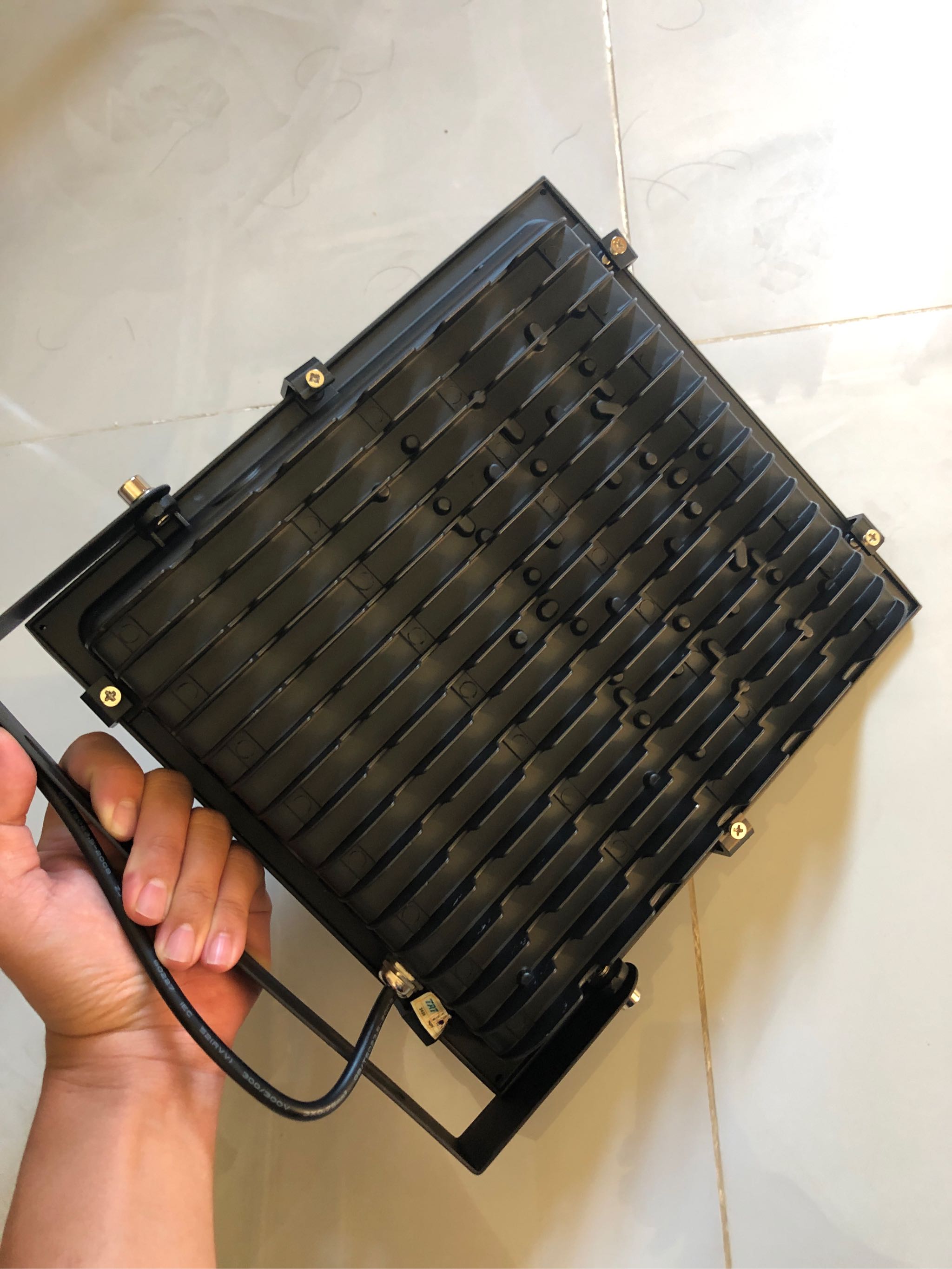 Đèn Pha led Cao cấp 100w chống nước COB 220V