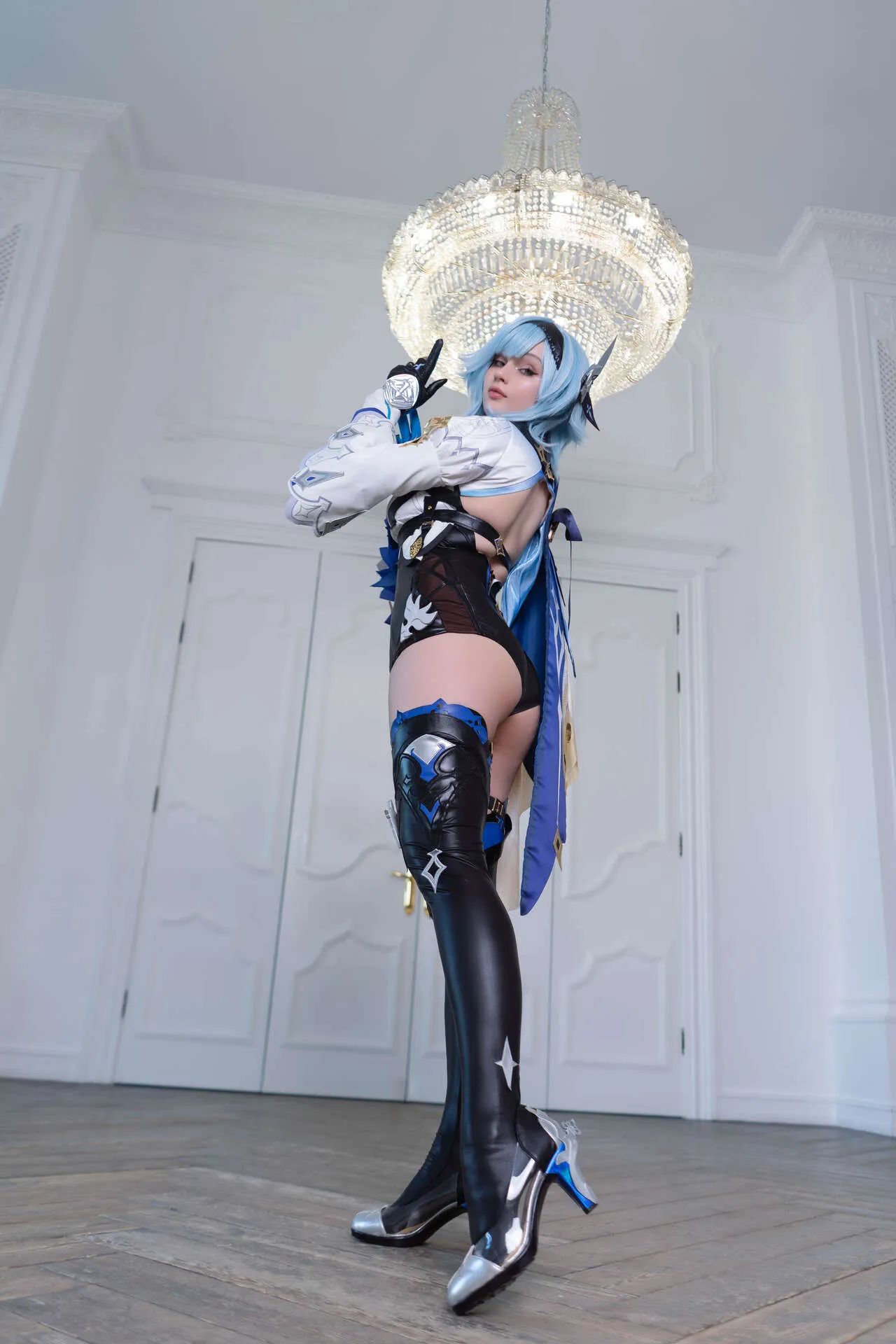 hình cosplay chapter 185 14