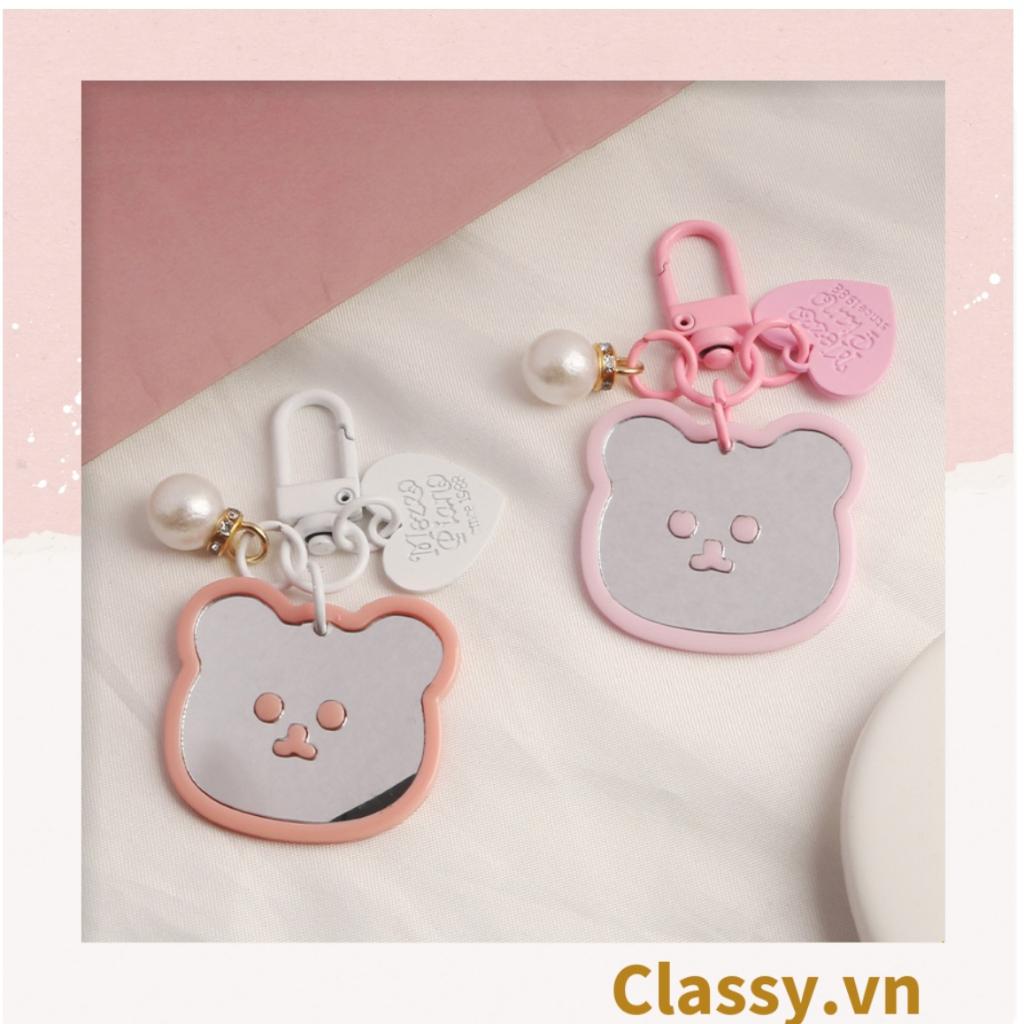 Móc khóa mặt gấu nhựa Classy đính kèm trái tim dễ thương PK1541
