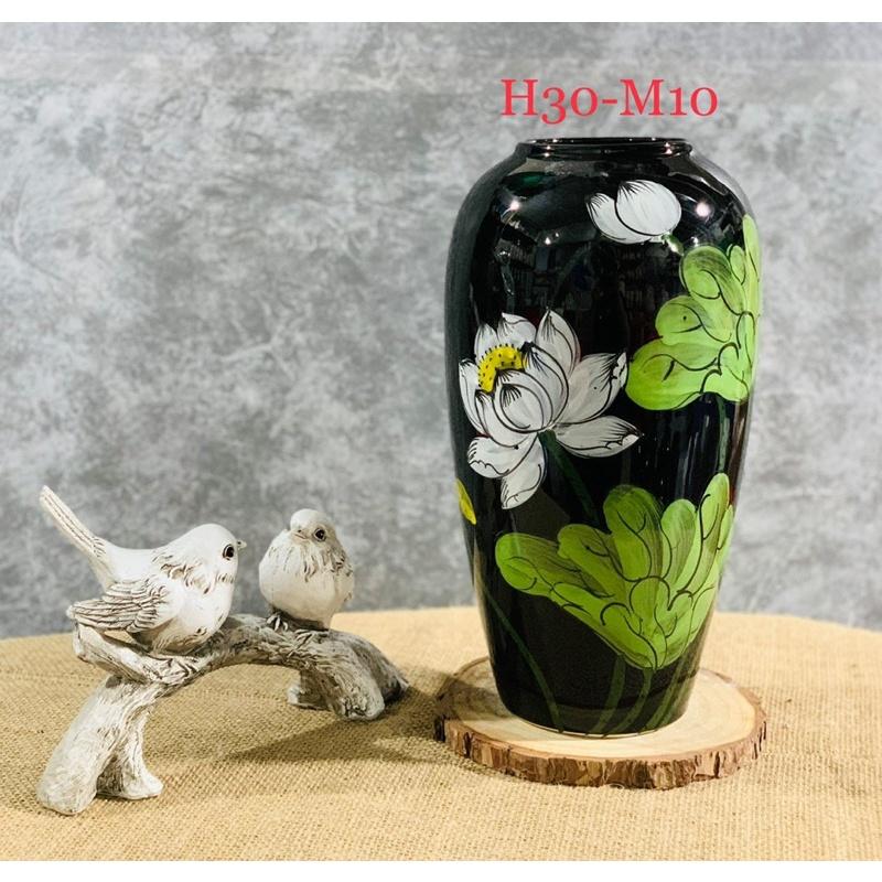 Bình cắm hoa, hoạ tiết hoa sen vẽ thủ công. Gốm sứ Bát Tràng.