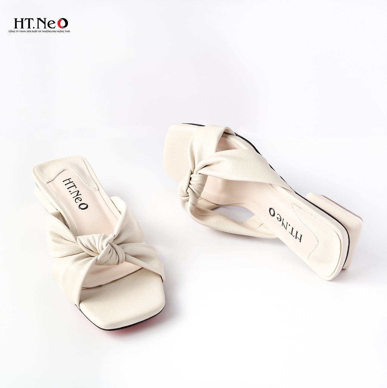 Sandal nữ HT.NEO gót vuông thiết kế đơn giản, trẻ trung, quai da thắt nơ, da cao cấp SDN68