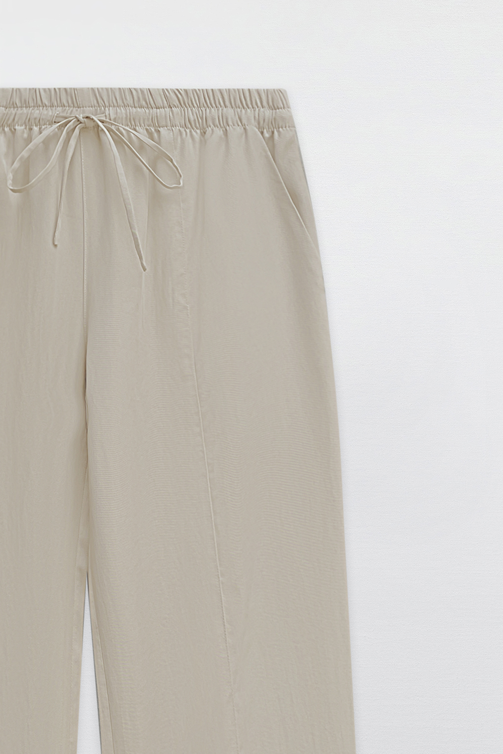 Quần Culottes thô mềm vanilla bấu mí thân trước 2 màu 311TR2008  ADORE DRESS