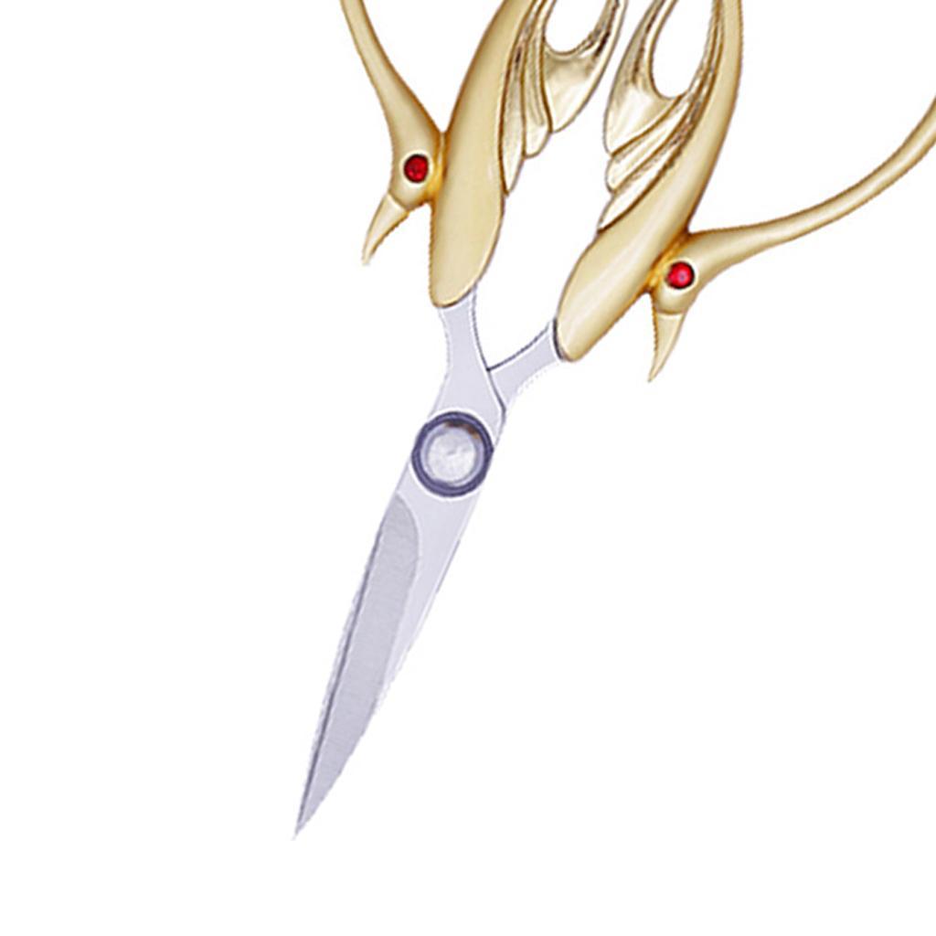 Vintage Style Stainless  Sewing Embroidery Scissors Golden