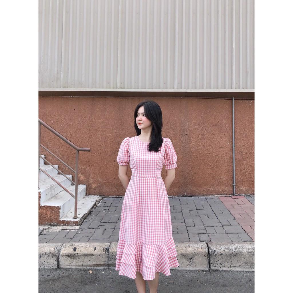 ĐẦM MAXI CARO CỔ TRÒN TAY PHỒNG NGẮN DÁNG XÒE PHỐI ĐUÔI CÁ-hình thật shop chụp