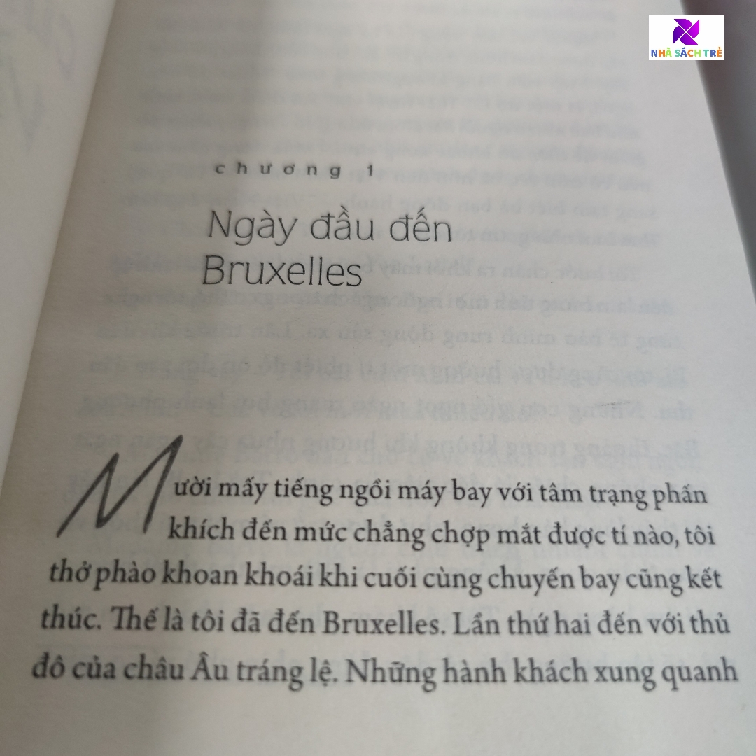 Sách-D. Thụy. Cung Đường Vàng Nắng - NXB Trẻ