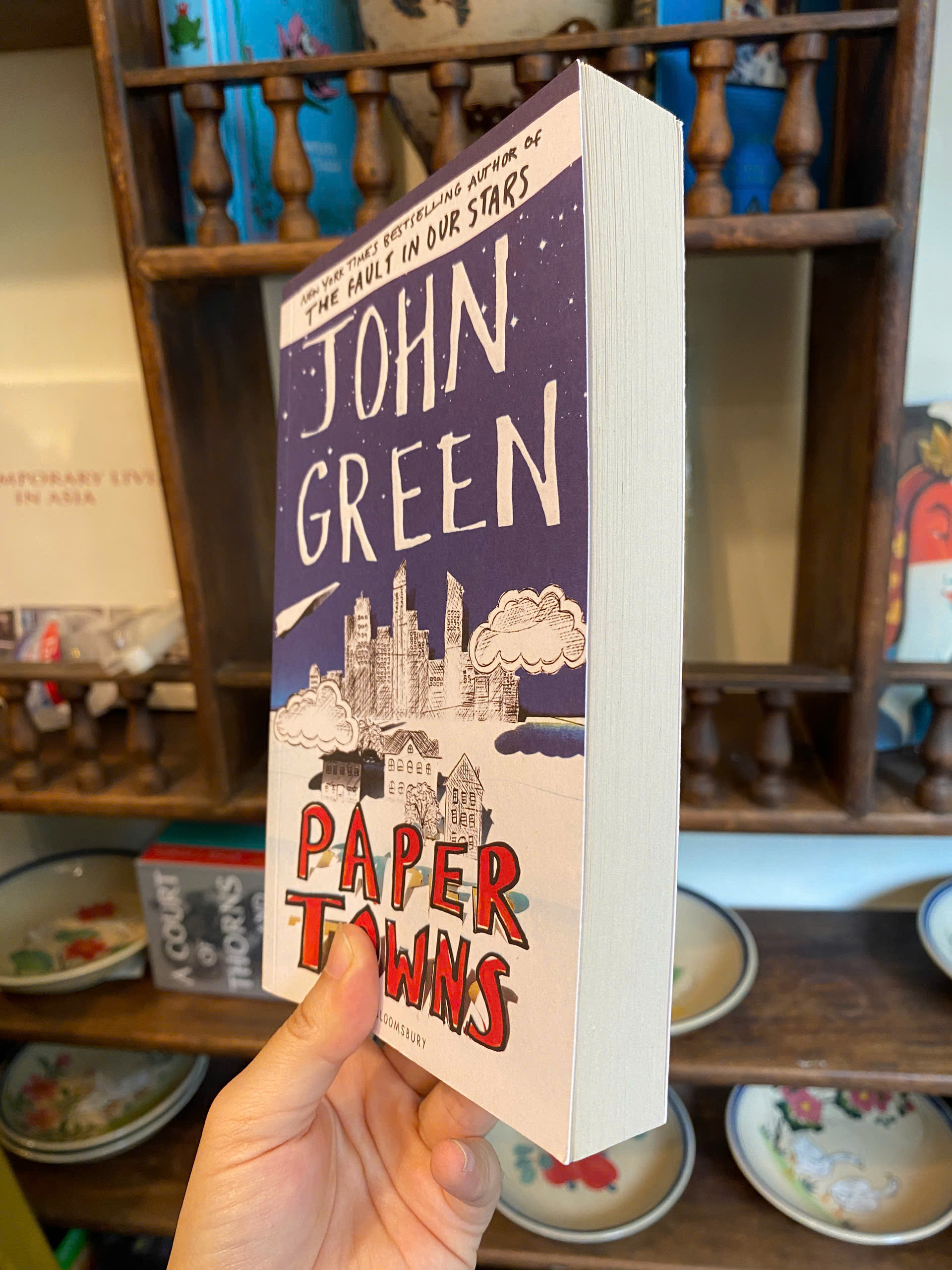 Sách - Paper Towns by John Green (New York Times Bestselling Author) | Young Adult Romance Book