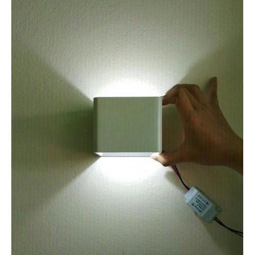 Đèn Hắt Tường LED Sáng 2 Đầu